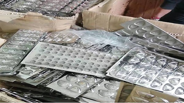 年關在即，聯(lián)開金屬處理深圳商標鎳回收貨品一批